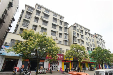 纺织厂家属院56/62室1厅1卫56㎡